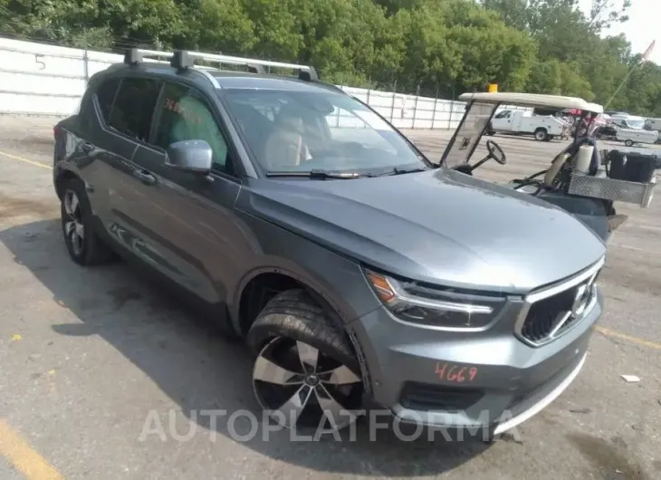 VOLVO XC40 2019 vin YV4162UKXK2138000 from auto auction Iaai