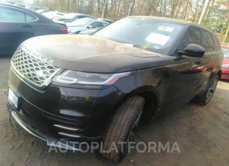 LAND ROVER RANGE ROVER VELAR 2019 vin SALYL2EX5KA215665 from auto auction Iaai