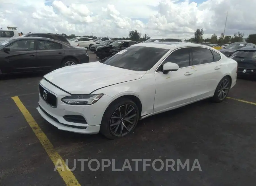 VOLVO S90 2018 vin LVY982AK5JP035680 from auto auction Iaai