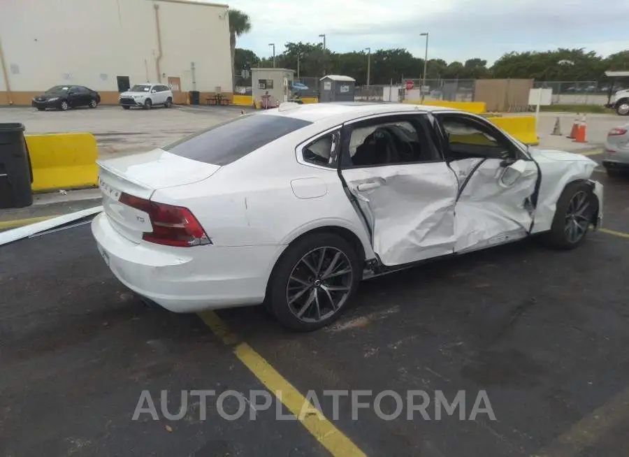 VOLVO S90 2018 vin LVY982AK5JP035680 from auto auction Iaai