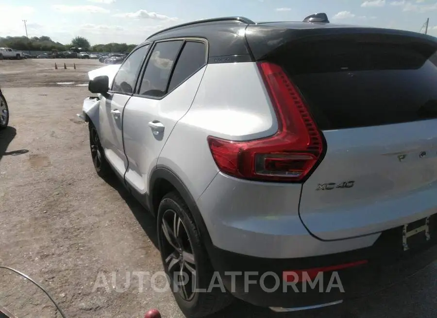 VOLVO XC40 2019 vin YV4AC2HM9K2123928 from auto auction Iaai