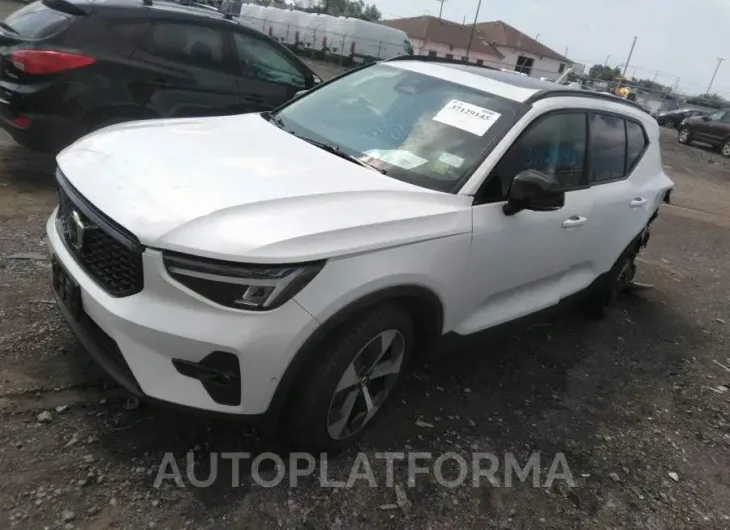 VOLVO XC40 2023 vin YV4L12UW2P2927226 from auto auction Iaai