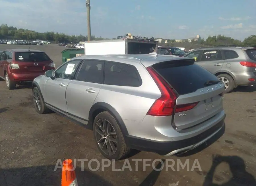 VOLVO V90 CROSS COUNTRY 2017 vin YV4A22NL1H1007474 from auto auction Iaai