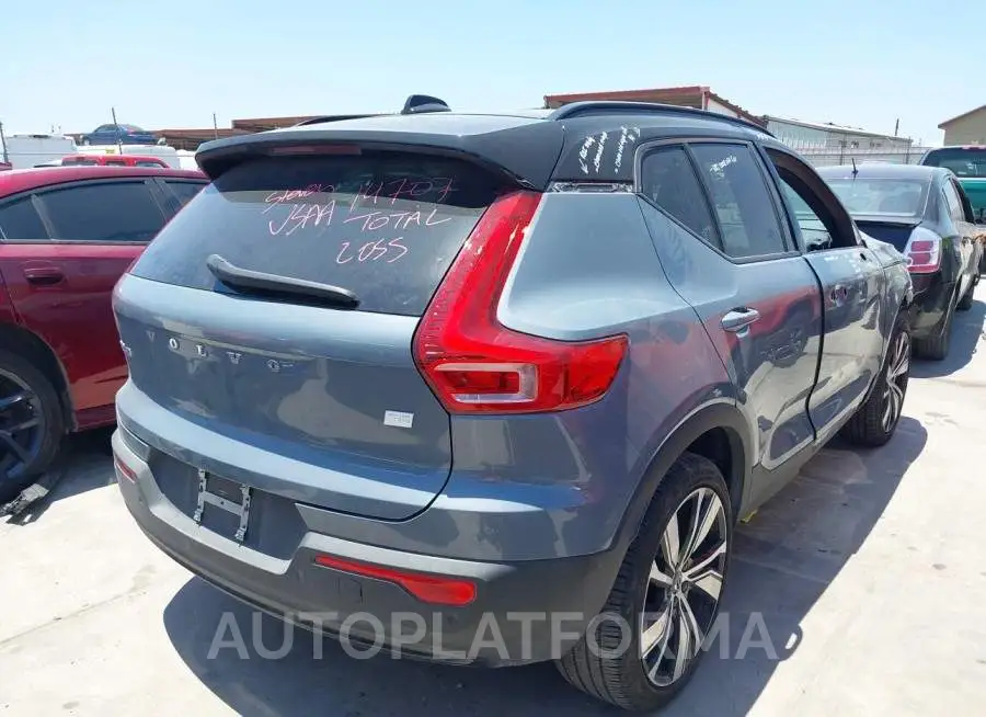 VOLVO XC40 RECHARGE PURE 2022 vin YV4ED3UB3N2702636 from auto auction Iaai