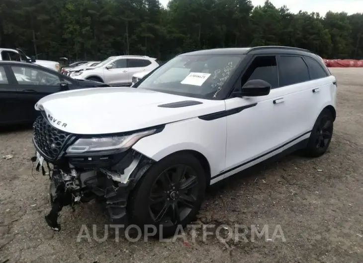 LAND ROVER RANGE ROVER VELAR 2019 vin SALYL2FV7KA215258 from auto auction Iaai