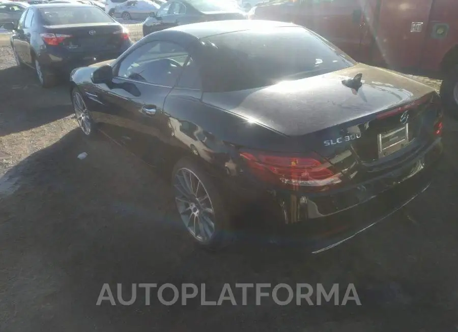 MERCEDES-BENZ SLC 2020 vin WDDPK3JA3LF166361 from auto auction Iaai