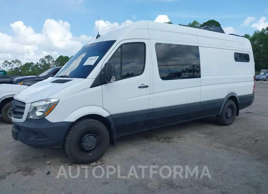 MERCEDES-BENZ SPRINTER CARGO VAN 2017 vin WD3PE8CDXHP529658 from auto auction Iaai