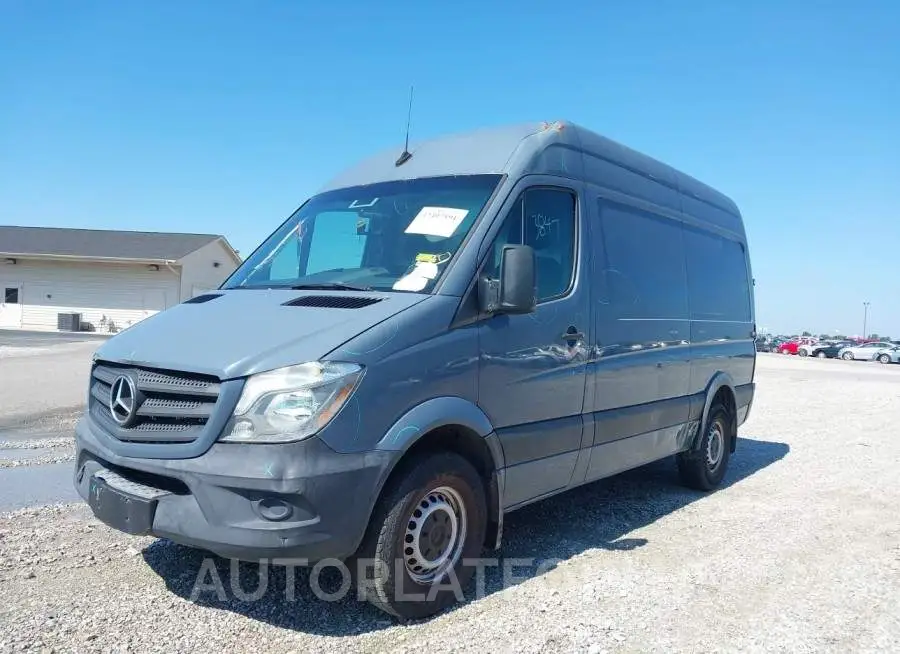 MERCEDES-BENZ SPRINTER CARGO VAN 2018 vin WD3PE7CD1JP638283 from auto auction Iaai