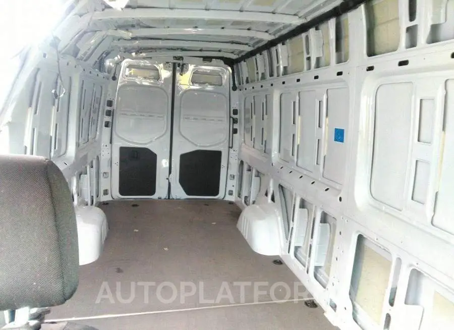 MERCEDES-BENZ SPRINTER CARGO VAN 2022 vin W1Y40CHY1NT105189 from auto auction Iaai