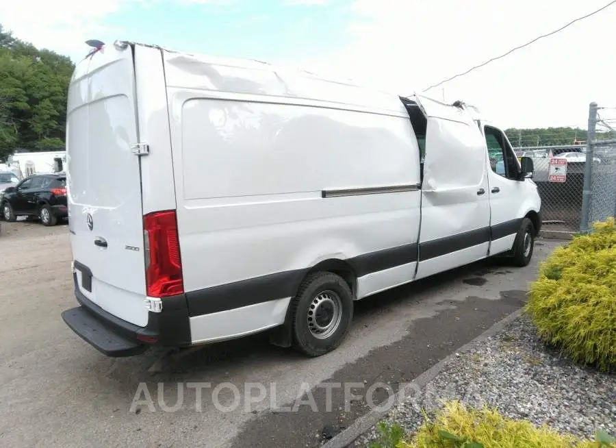 MERCEDES-BENZ SPRINTER CARGO VAN 2022 vin W1Y40CHY1NT105189 from auto auction Iaai