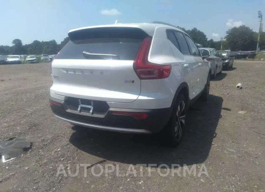 VOLVO XC40 2023 vin YV4L12UE6P2050196 from auto auction Iaai