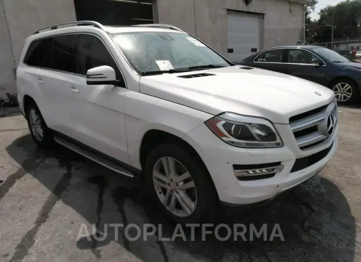 MERCEDES-BENZ GL-CLASS 2015 vin 4JGDF6EE5FA458719 from auto auction Iaai