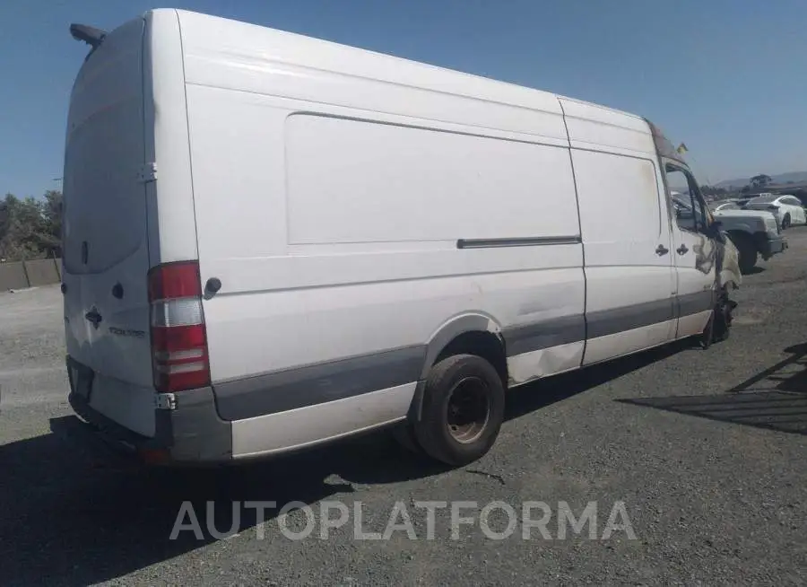 MERCEDES-BENZ SPRINTER CARGO VANS 2015 vin WD3PF1CC6FP143294 from auto auction Iaai