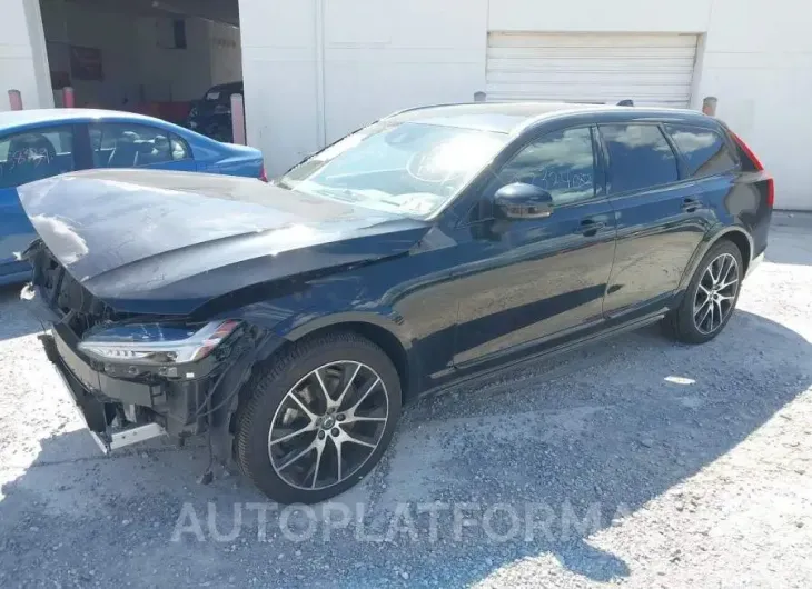 VOLVO V90 CROSS COUNTRY 2018 vin YV4A22NL1J1017069 from auto auction Iaai