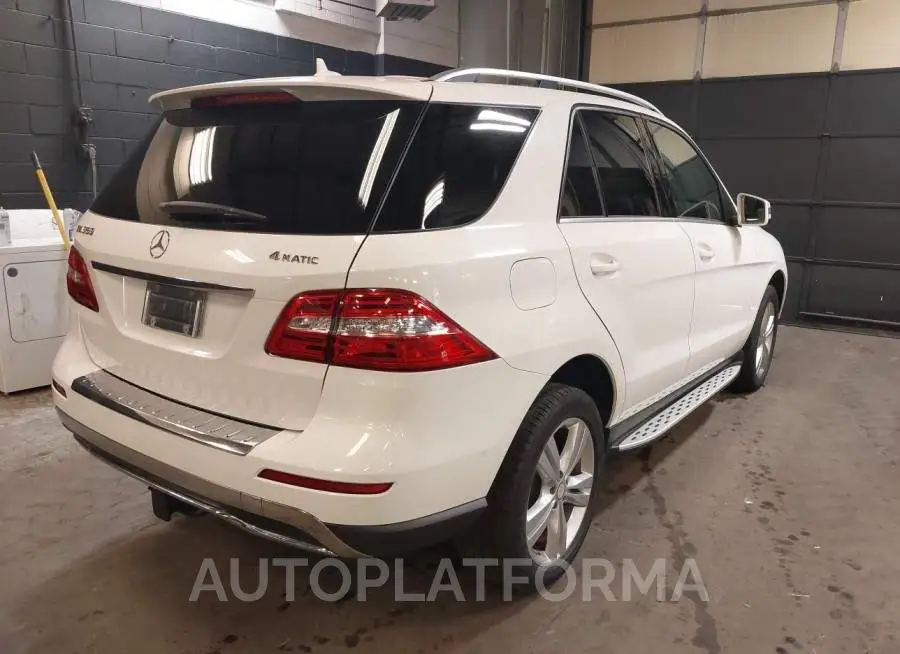 MERCEDES-BENZ M-CLASS 2015 vin 4JGDA5HB7FA577205 from auto auction Iaai