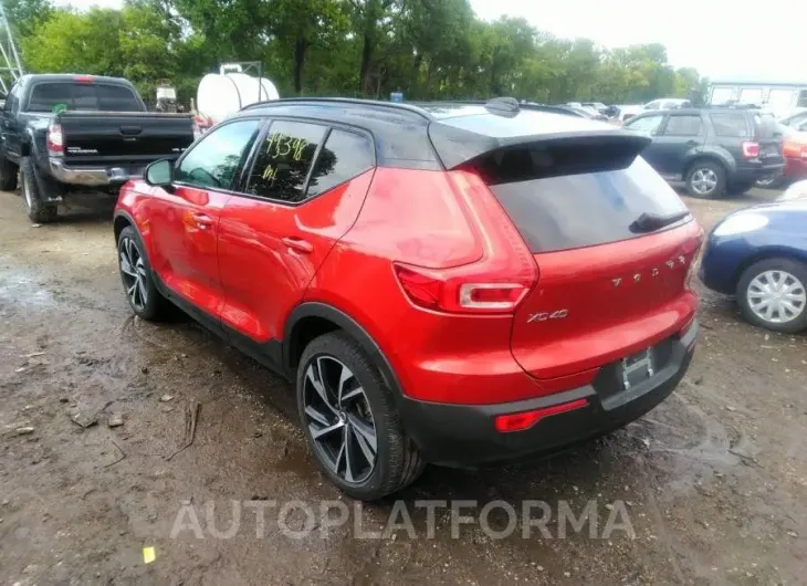 VOLVO XC40 2021 vin YV4162UM7M2437142 from auto auction Iaai