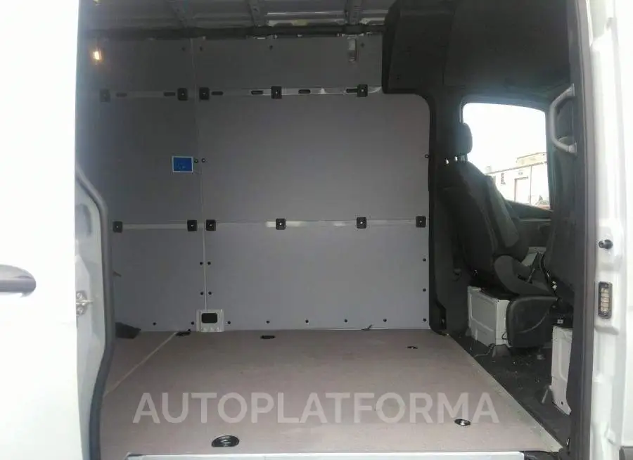 MERCEDES-BENZ SPRINTER CARGO VAN 2023 vin W1Y40CHY8PT132604 from auto auction Iaai