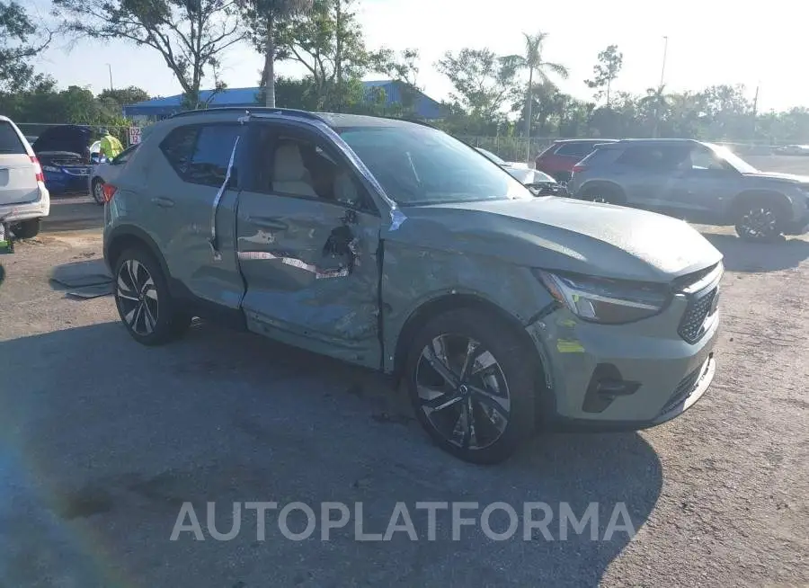 VOLVO XC40 2023 vin YV4L12UL6P2024633 from auto auction Iaai