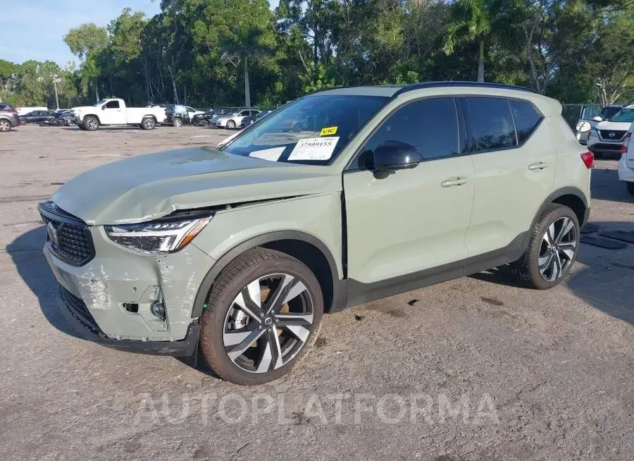 VOLVO XC40 2023 vin YV4L12UL6P2024633 from auto auction Iaai