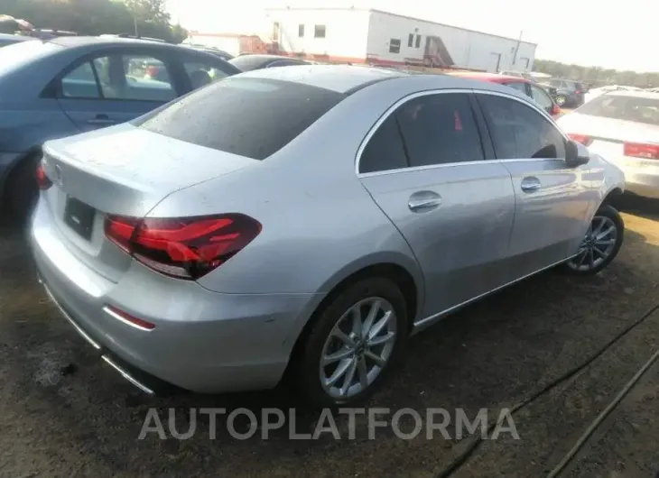 MERCEDES-BENZ A-CLASS 2021 vin W1K3G4EB1MJ267454 from auto auction Iaai