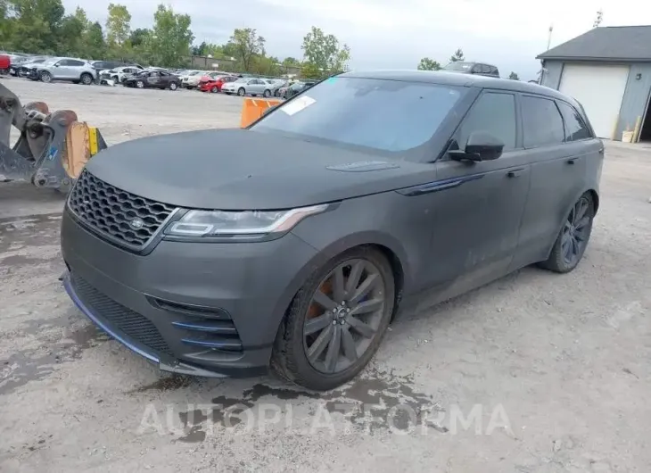 LAND ROVER RANGE ROVER VELAR 2018 vin SALYL2RV6JA709444 from auto auction Iaai