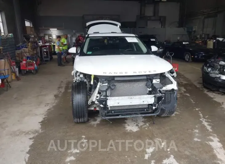 LAND ROVER RANGE ROVER VELAR 2018 vin SALYB2RX0JA726194 from auto auction Iaai