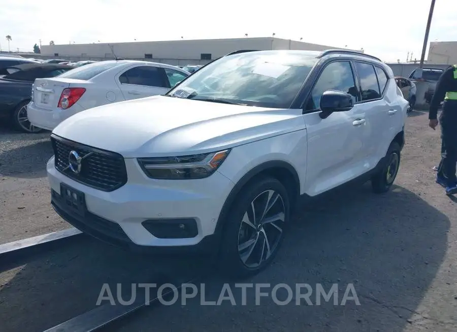 VOLVO XC40 2019 vin YV4162XZ7K2006305 from auto auction Iaai