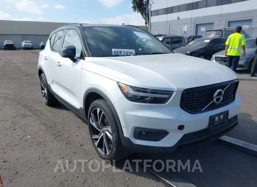 VOLVO XC40 2019 vin YV4162XZ7K2006305 from auto auction Iaai