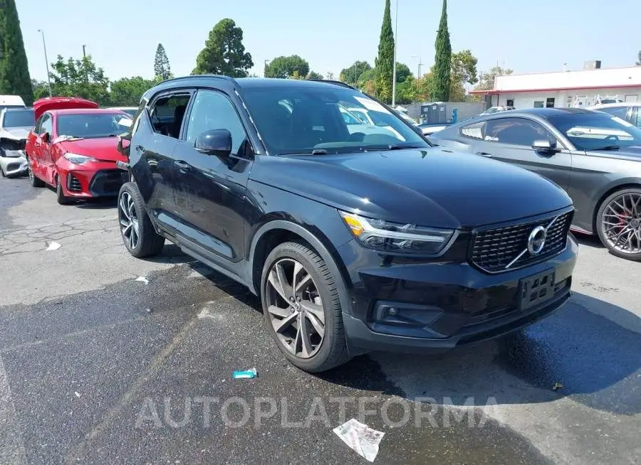 VOLVO XC40 2020 vin YV4162UM7L2318361 from auto auction Iaai