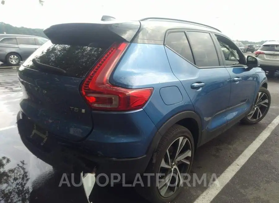 VOLVO XC40 2021 vin YV4162UM4M2503968 from auto auction Iaai