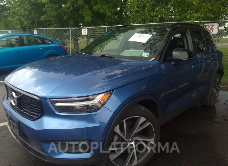 VOLVO XC40 2021 vin YV4162UM4M2503968 from auto auction Iaai