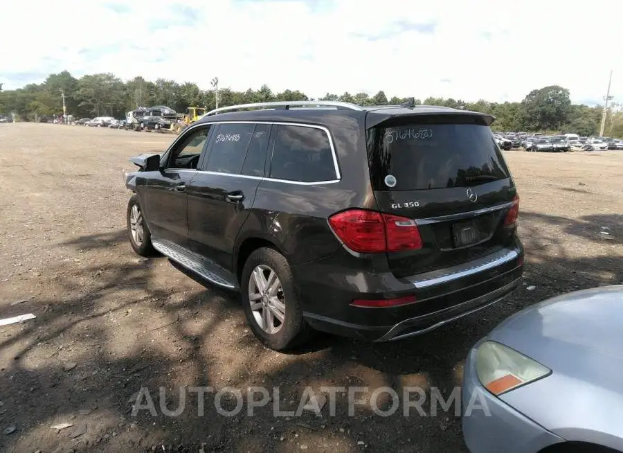 MERCEDES-BENZ GL-CLASS 2015 vin 4JGDF2EE9FA608372 from auto auction Iaai