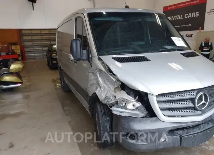 MERCEDES-BENZ SPRINTER CARGO VANS 2016 vin WD3PE7DD8GP243511 from auto auction Iaai