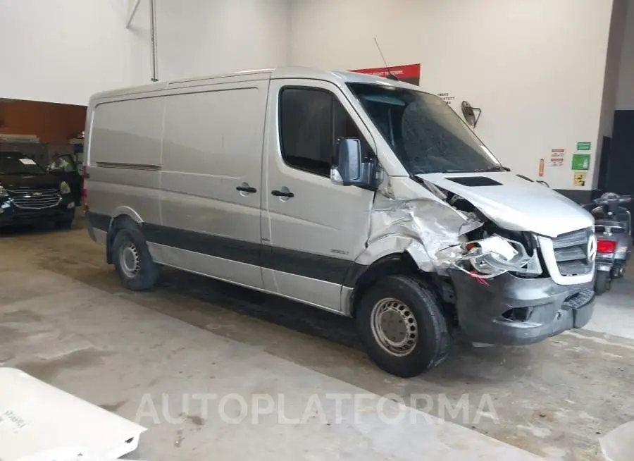 MERCEDES-BENZ SPRINTER CARGO VANS 2016 vin WD3PE7DD8GP243511 from auto auction Iaai