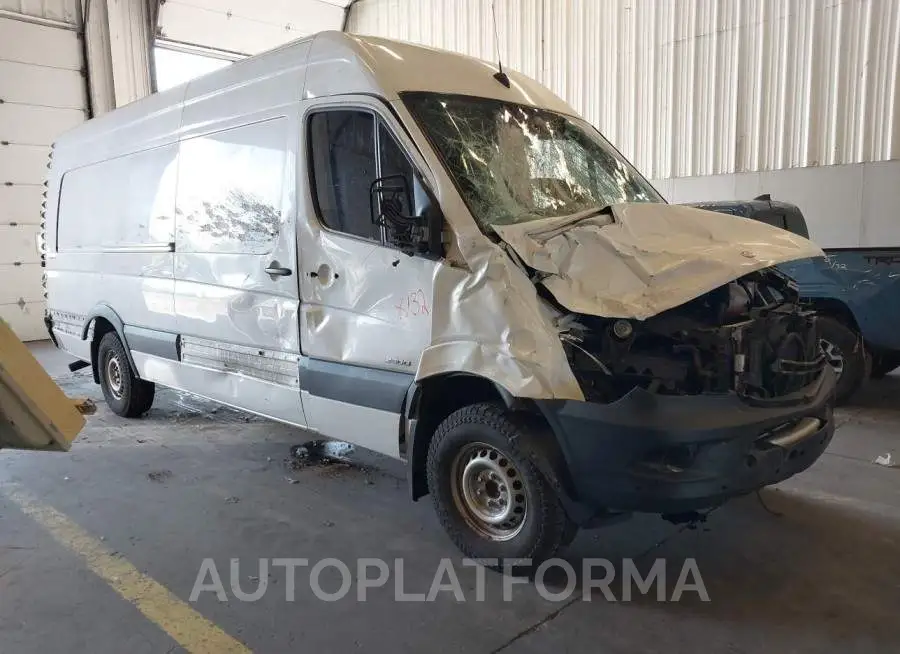 MERCEDES-BENZ SPRINTER CARGO VANS 2016 vin WD3PE8DD7GP174039 from auto auction Iaai