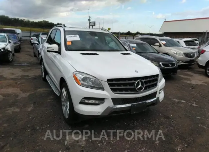 MERCEDES-BENZ M-CLASS 2015 vin 4JGDA5HB4FA464313 from auto auction Iaai