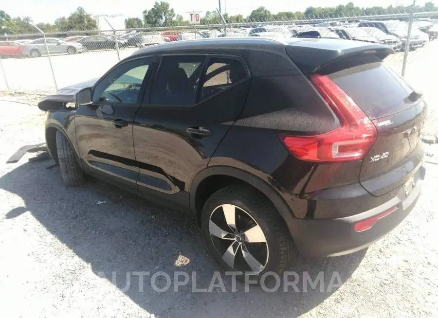 VOLVO XC40 2019 vin YV4162XZ6K2010958 from auto auction Iaai