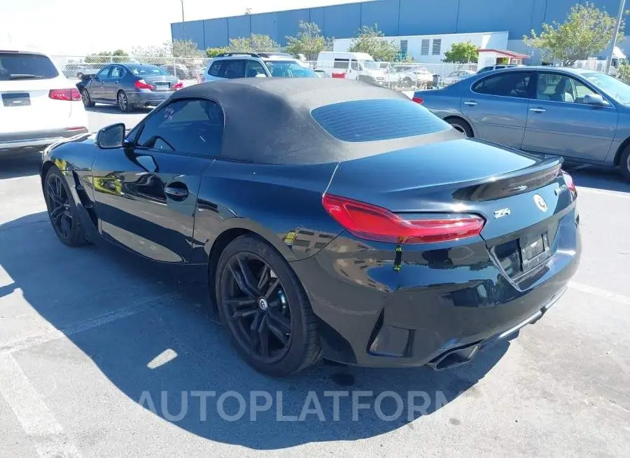 BMW Z4 2022 vin WBAHF9C01NWY00454 from auto auction Iaai