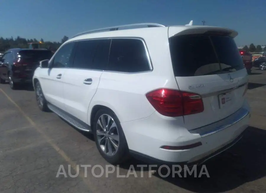 MERCEDES-BENZ GL-CLASS 2015 vin 4JGDF6EE9FA516895 from auto auction Iaai