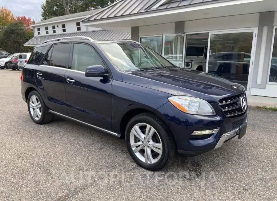 MERCEDES-BENZ M-CLASS 2015 vin 4JGDA5HB8FA521015 from auto auction Iaai