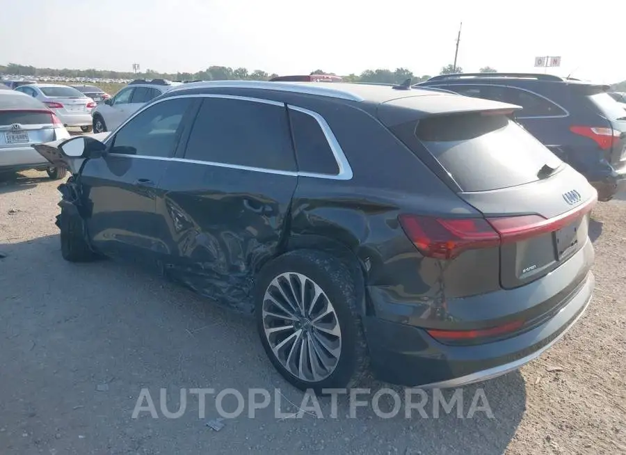 AUDI E-TRON 2019 vin WA1VABGE4KB011116 from auto auction Iaai