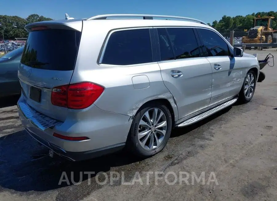 MERCEDES-BENZ GL-CLASS 2015 vin 4JGDF6EE7FA452758 from auto auction Iaai