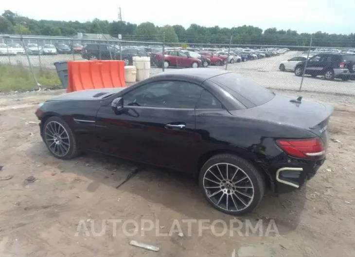 MERCEDES-BENZ SLC 2019 vin WDDPK3JA2KF162252 from auto auction Iaai