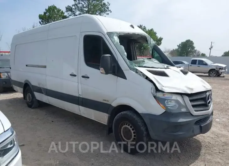 MERCEDES-BENZ SPRINTER CARGO VANS 2015 vin WD3PE8DCXF5966106 from auto auction Iaai