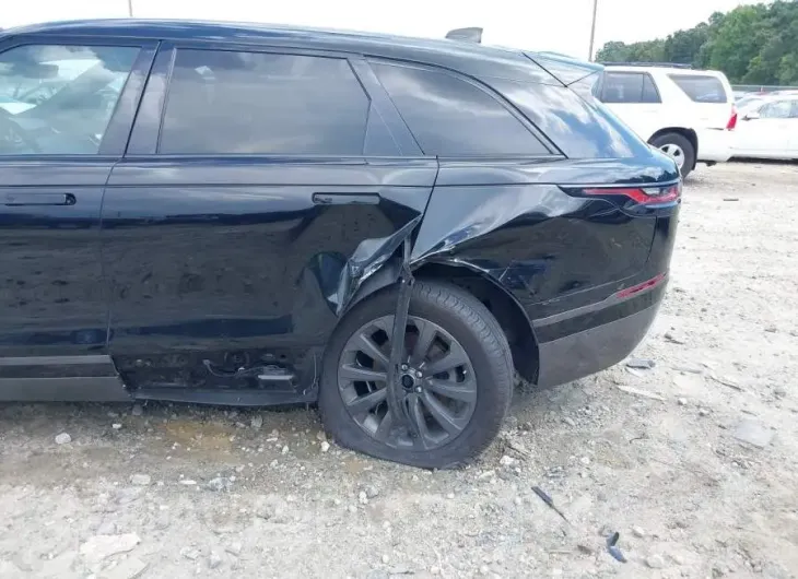 LAND ROVER RANGE ROVER VELAR 2018 vin SALYL2RX6JA715567 from auto auction Iaai