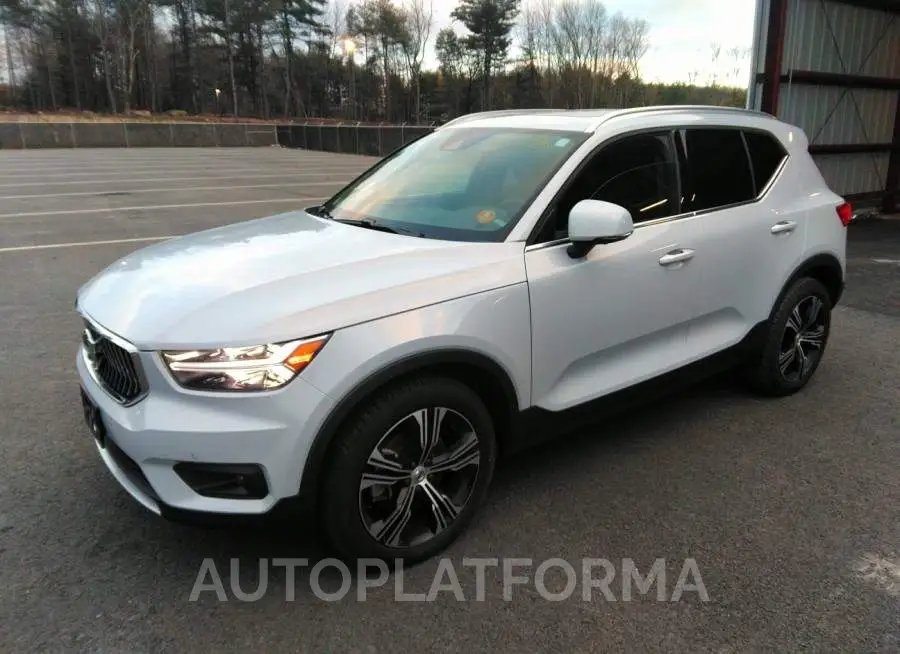 VOLVO XC40 2022 vin YV4162UL0N2751272 from auto auction Iaai