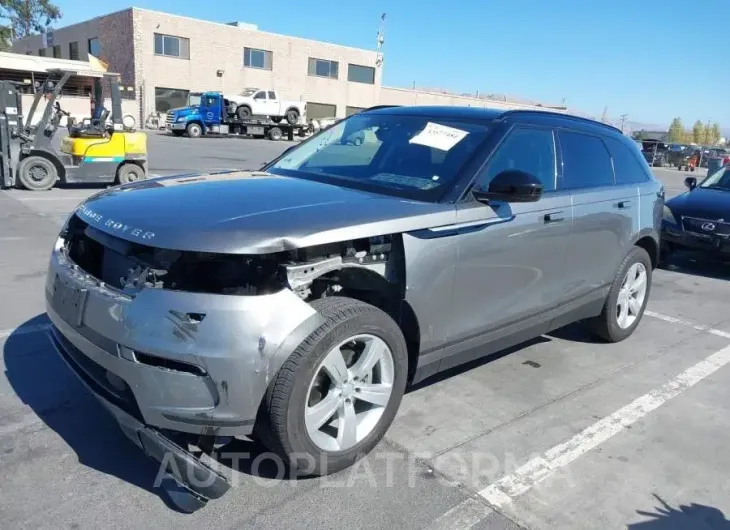 LAND ROVER RANGE ROVER VELAR 2019 vin SALYB2EX1KA214306 from auto auction Iaai