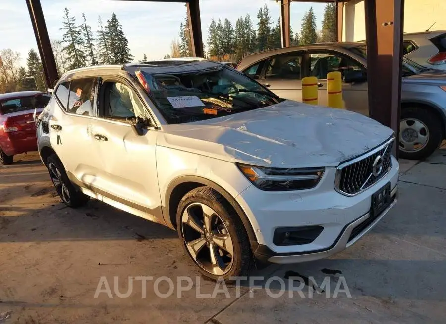 VOLVO XC40 2019 vin YV4162UL8K2071289 from auto auction Iaai