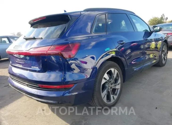 AUDI E-TRON 2022 vin WA1AAAGE9NB006989 from auto auction Iaai