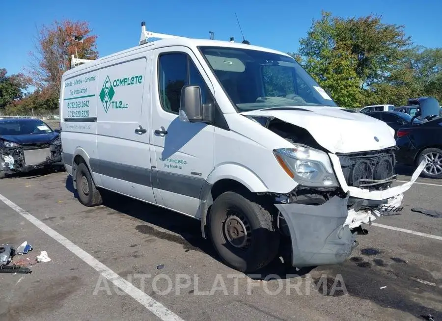 MERCEDES-BENZ SPRINTER CARGO VANS 2015 vin WD3PE7DC5F5998732 from auto auction Iaai